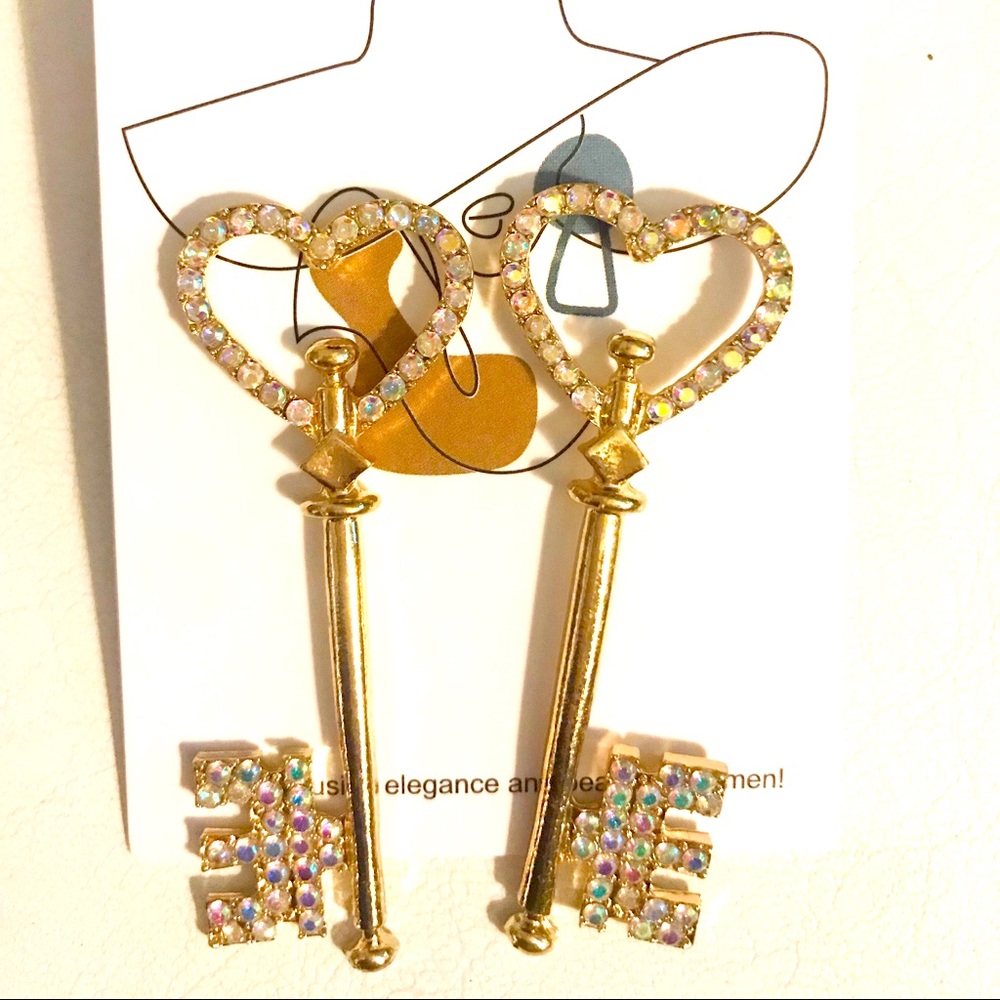 Pierced Earrings